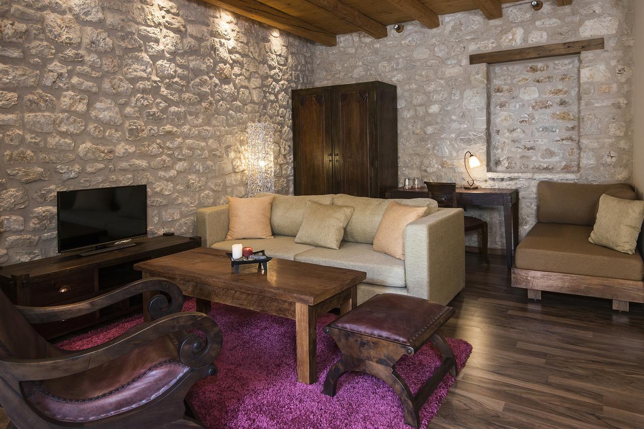 Elafos Spa Hotel Элиникон Экстерьер фото